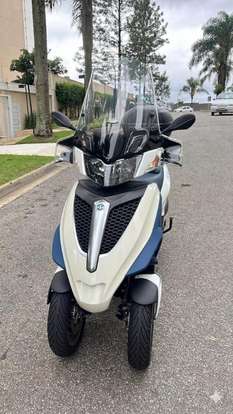 PIAGGIO-MP3 300-2012