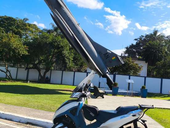 PIAGGIO-MP3 300 PIAGGIO-MP3 300-2012
