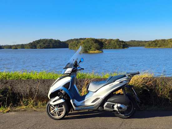 PIAGGIO-MP3 300 PIAGGIO-MP3 300-2012