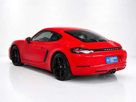 PORSCHE-718-2021