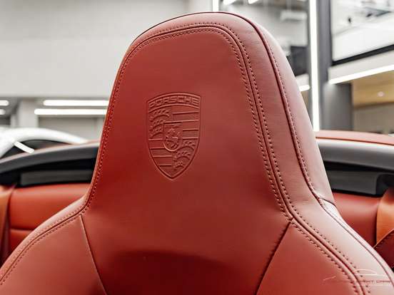 PORSCHE-911-3.0 24V H6 GASOLINA CARRERA GTS CABRIOLET PDK PORSCHE-911-2023