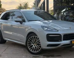 PORSCHE CAYENNE 3.0 V6 E-HYBRID PLATINUM EDITION AWD TIPTRONIC S PORSCHE CAYENNE 3.0 V6 E-HYBRID PLATINUM EDITION AWD TIPTRONIC S