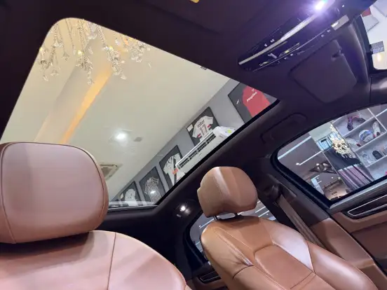 PORSCHE-CAYENNE-2020