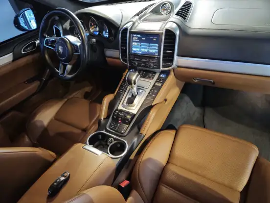 PORSCHE-CAYENNE-4.8 4X4 V8 32V TURBO GASOLINA 4P TIPTRONIC PORSCHE-CAYENNE-2015