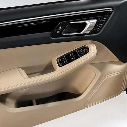 PORSCHE-MACAN-2025