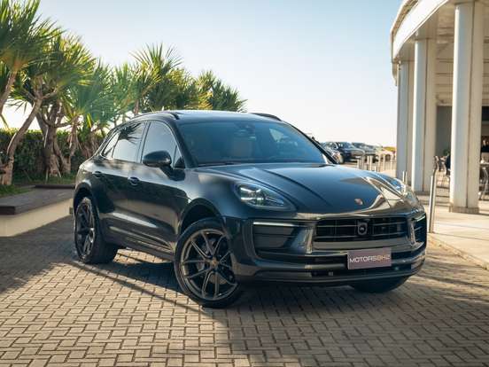 PORSCHE-MACAN-2022