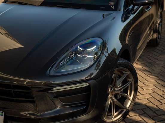 PORSCHE-MACAN-2022