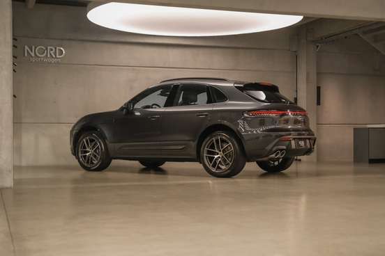 PORSCHE-MACAN-2024