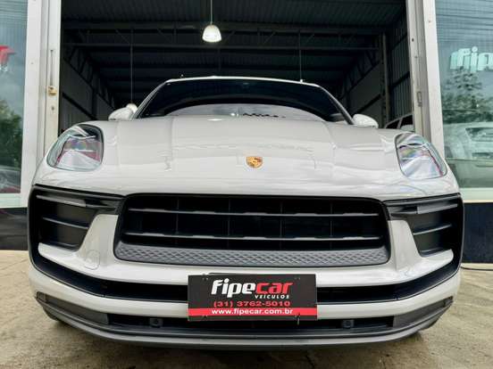 PORSCHE-MACAN-2024