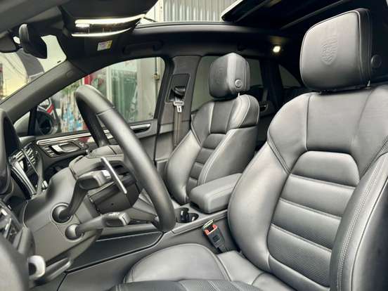PORSCHE-MACAN-2024