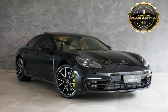 PORSCHE-PANAMERA-2023