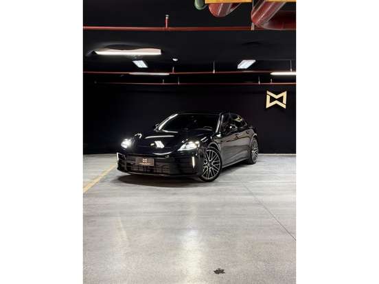 PORSCHE-PANAMERA-2024