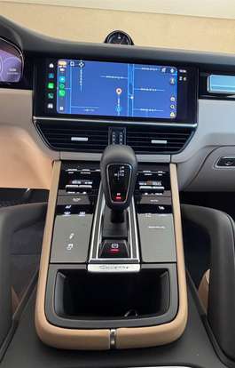 PORSCHE-CAYENNE-2023