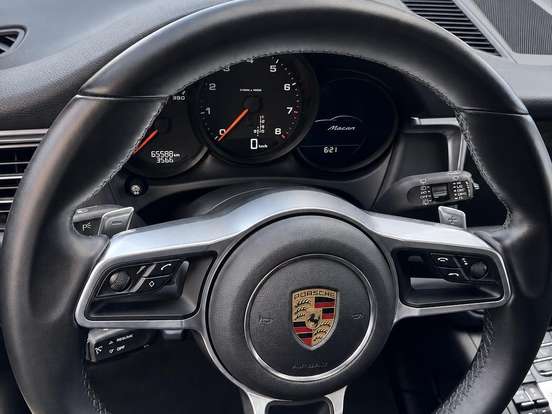 PORSCHE-MACAN-2.0 16V GASOLINA 4P AUTOMÁTICO PORSCHE-MACAN-2021