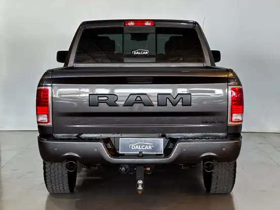 RAM-1500-5.7 V8 GASOLINA REBEL CD 4X4 AUTOMÁTICO RAM-1500-2022