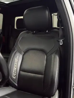 RAM-1500-5.7 V8 GASOLINA REBEL CD 4X4 AUTOMÁTICO RAM-1500-2022