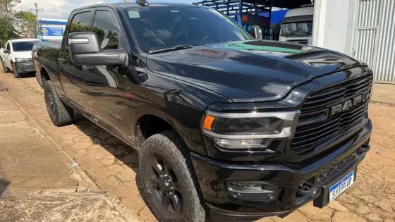 RAM 2500 6.7 I6 TURBO DIESEL LARAMIE NIGHT EDITION CD 4X4 AUTOMÁTICO RAM 2500 6.7 I6 TURBO DIESEL LARAMIE NIGHT EDITION CD 4X4 AUTOMÁTICO