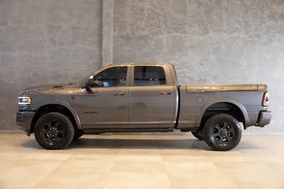 RAM-2500-6.7 I6 TURBO DIESEL NIGHT EDITION CD 4X4 AUTOMÁTICO RAM-2500-2022