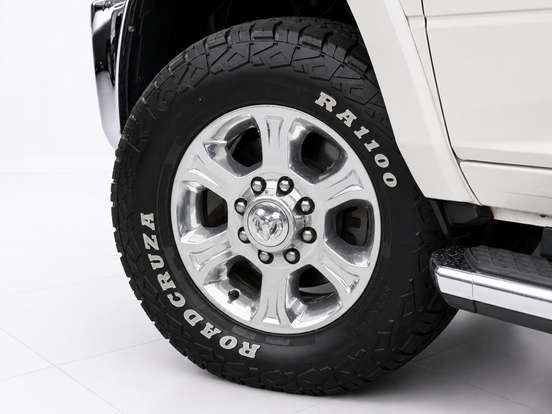 RAM-2500-6.7 I6 TURBO DIESEL LARAMIE CD 4X4 AUTOMÁTICO RAM-2500-2021