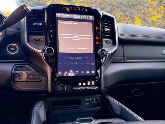 RAM-2500-6.7 I6 TURBO DIESEL NIGHT EDITION CD 4X4 AUTOMÁTICO RAM-2500-2022