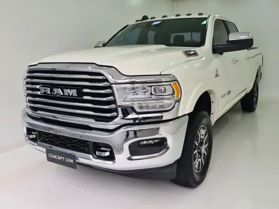 RAM 3500 6.7 I6 TURBO DIESEL LIMITED LONGHORN CD 4X4  AUTOMÁTICO