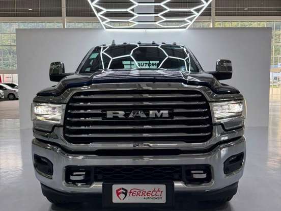 RAM-3500-6.7 I6 TURBO DIESEL LIMITED LONGHORN CD 4X4 AUTOMÁTICO RAM-3500-2024