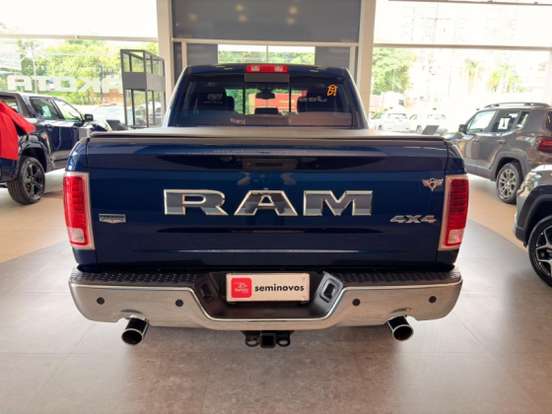 RAM-CLASSIC-5.7 V8 GASOLINA LARAMIE CD 4X4 AUTOMÁTICO RAM-CLASSIC-2023