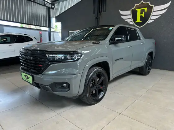 RAM RAMPAGE 2.0 HURRICANE 4 TURBO GASOLINA R/T 4X4 AUTOMÁTICO