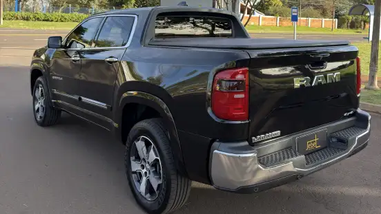 RAM-RAMPAGE-2.0 TURBO DIESEL LARAMIE 4X4 AUTOMÁTICO RAM-RAMPAGE-2024