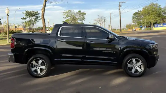 RAM-RAMPAGE-2.0 TURBO DIESEL LARAMIE 4X4 AUTOMÁTICO RAM-RAMPAGE-2024
