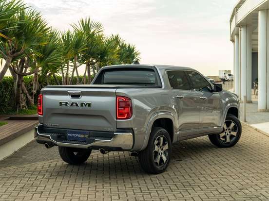 RAM-RAMPAGE-2.0 HURRICANE 4 TURBO GASOLINA LARAMIE 4X4 AUTOMÁTICO RAM-RAMPAGE-2025
