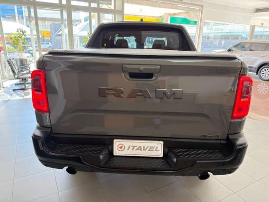 RAM-RAMPAGE-2.0 HURRICANE 4 TURBO GASOLINA R/T 4X4 AUTOMÁTICO RAM-RAMPAGE-2023