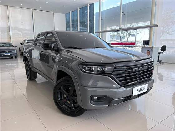 RAM RAMPAGE 2.0 HURRICANE 4 TURBO GASOLINA R/T 4X4 AUTOMÁTICO