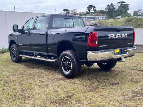 RAM-2500-6.7 I6 TURBO DIESEL LARAMIE CD 4X4 AUTOMÁTICO RAM-2500-2026