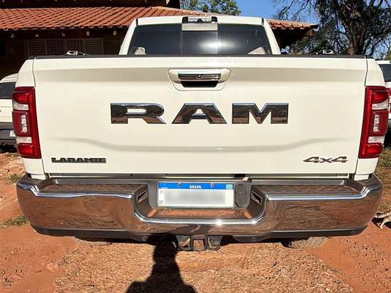 RAM-2500-6.7 I6 TURBO DIESEL LARAMIE CD 4X4 AUTOMÁTICO RAM-2500-2020