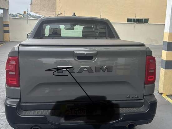 RAM-RAMPAGE-2.0 HURRICANE 4 TURBO GASOLINA R/T 4X4 AUTOMÁTICO RAM-RAMPAGE-2025