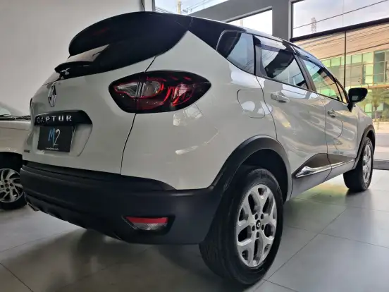 RENAULT-CAPTUR-1.6 16V SCE FLEX LIFE X-TRONIC RENAULT-CAPTUR-2018