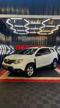 RENAULT-DUSTER-2023
