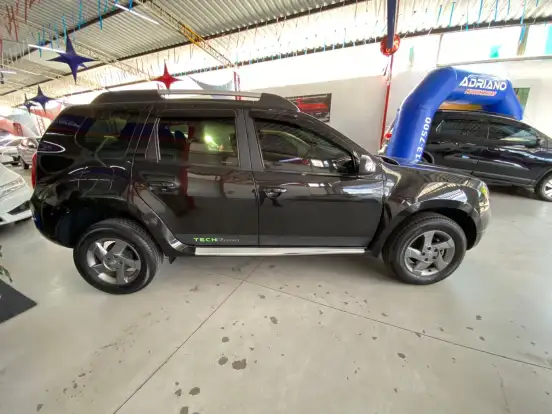 RENAULT-DUSTER-2.0 DYNAMIQUE 4X2 16V FLEX 4P AUTOMÁTICO RENAULT-DUSTER-2013