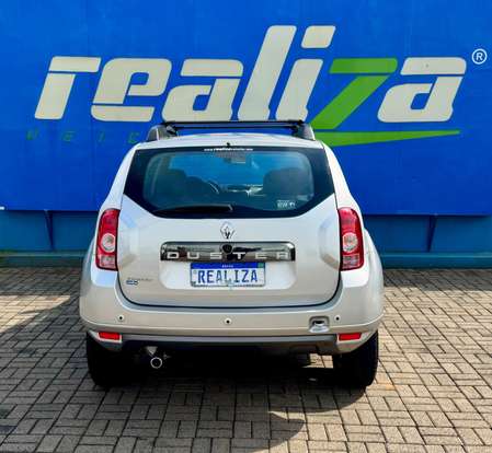 RENAULT-DUSTER-2014