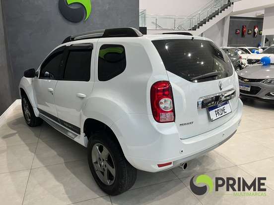 RENAULT-DUSTER-2013