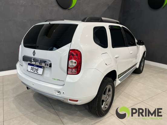 RENAULT-DUSTER-2013