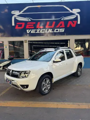 RENAULT DUSTER OROCH 2.0 16V FLEX DYNAMIQUE 4P AUTOMÁTICO