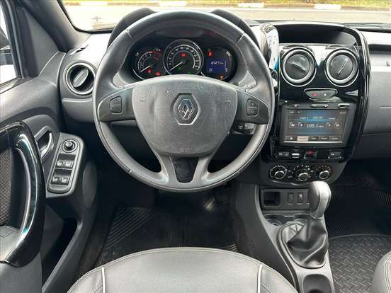 RENAULT-DUSTER OROCH-2018