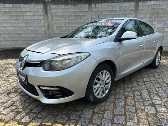RENAULT-FLUENCE-2015