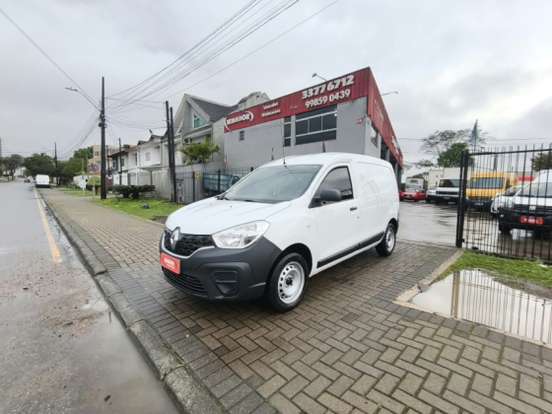 RENAULT-KANGOO-2024
