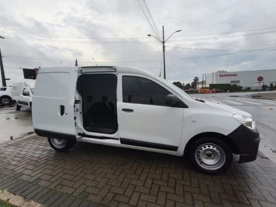 RENAULT-KANGOO-1.6 16V SCE FLEX ADVANCED MANUAL RENAULT-KANGOO-2024