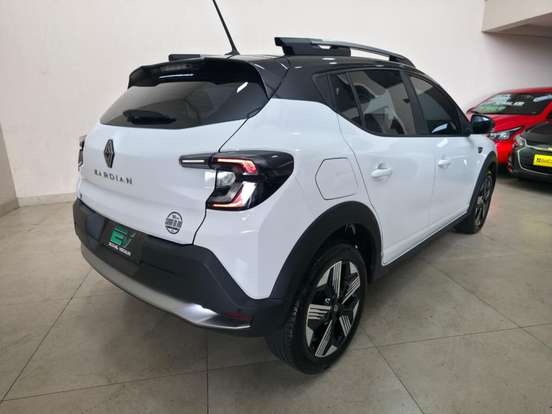 RENAULT-KARDIAN-2025