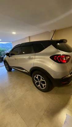 RENAULT-CAPTUR-2021