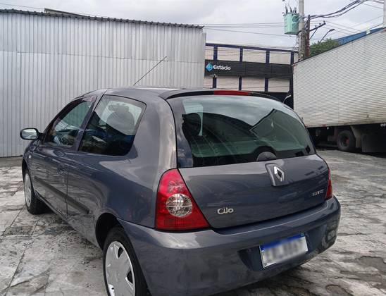 RENAULT CLIO 1.0 16V FLEX 2P MANUAL